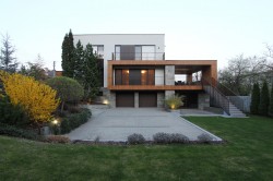 FAMILY HOUSE  011 / residential / built